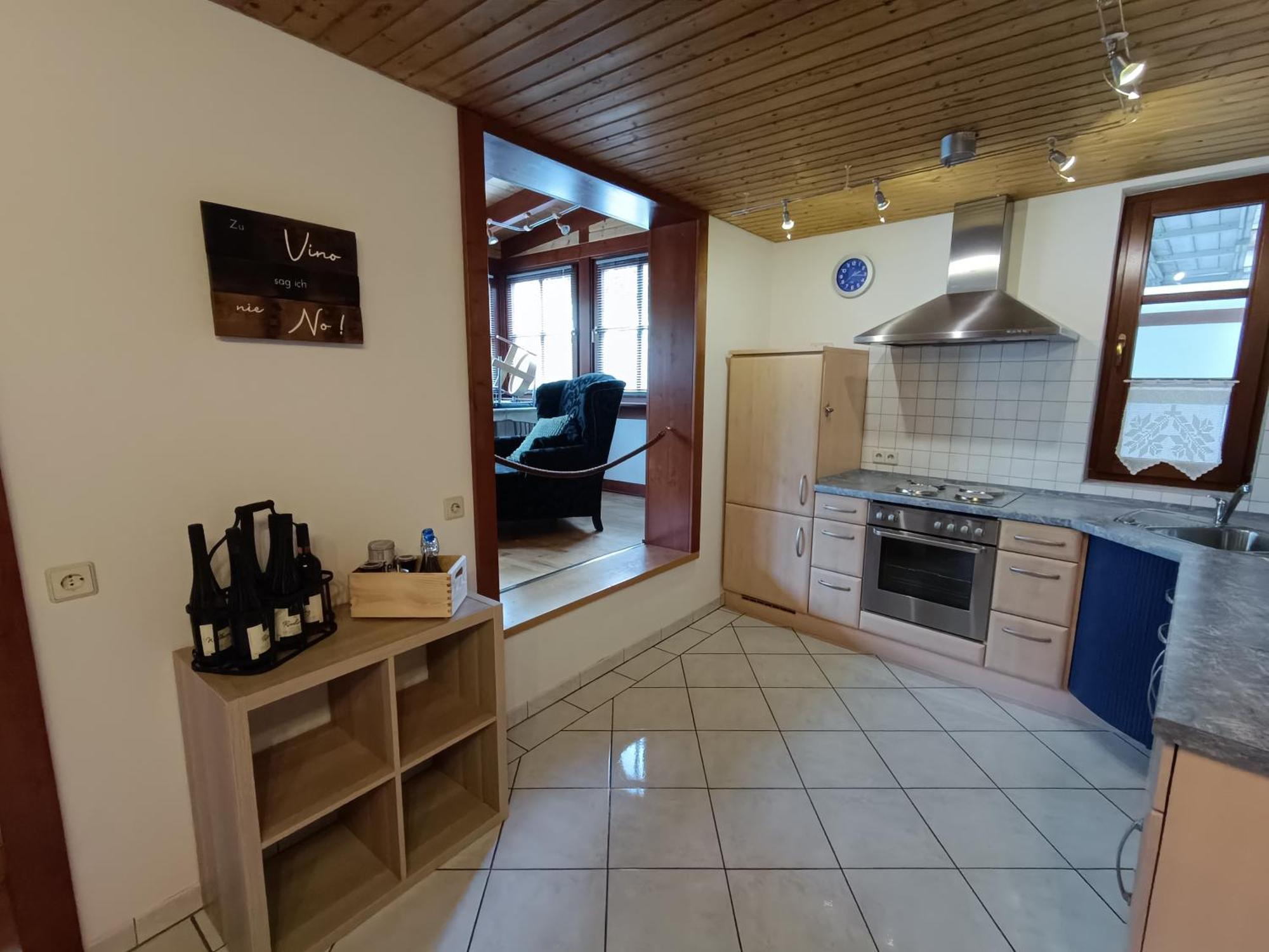 Moselferienweingut Schaefer Apartamento Wintrich Exterior foto