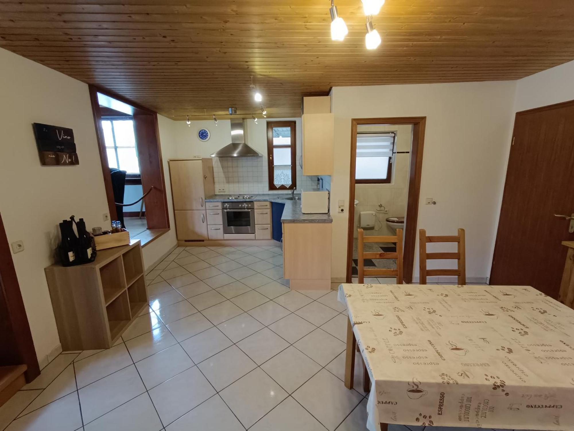 Moselferienweingut Schaefer Apartamento Wintrich Exterior foto